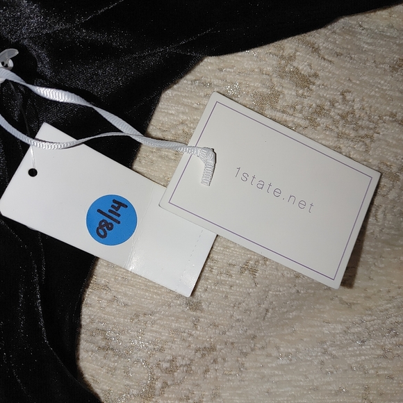 NEW! 1. STATE PUFF SLEEVE VELVET DRESS S - Picture 6 of 8